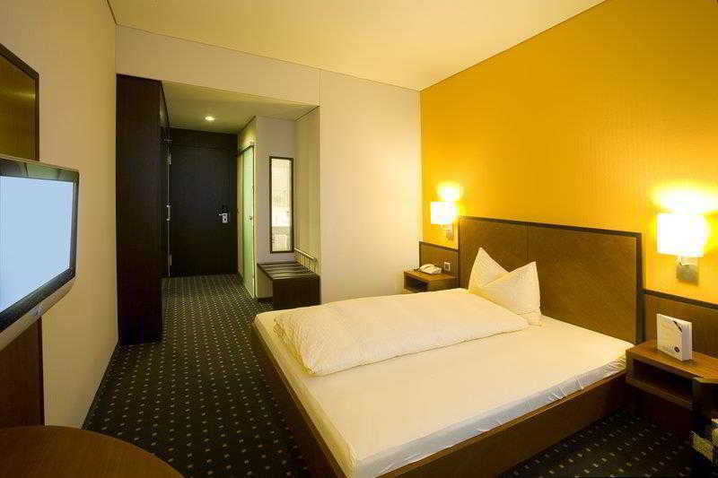 B-Smart Hotel Schoenenwerd Aarau Exterior foto